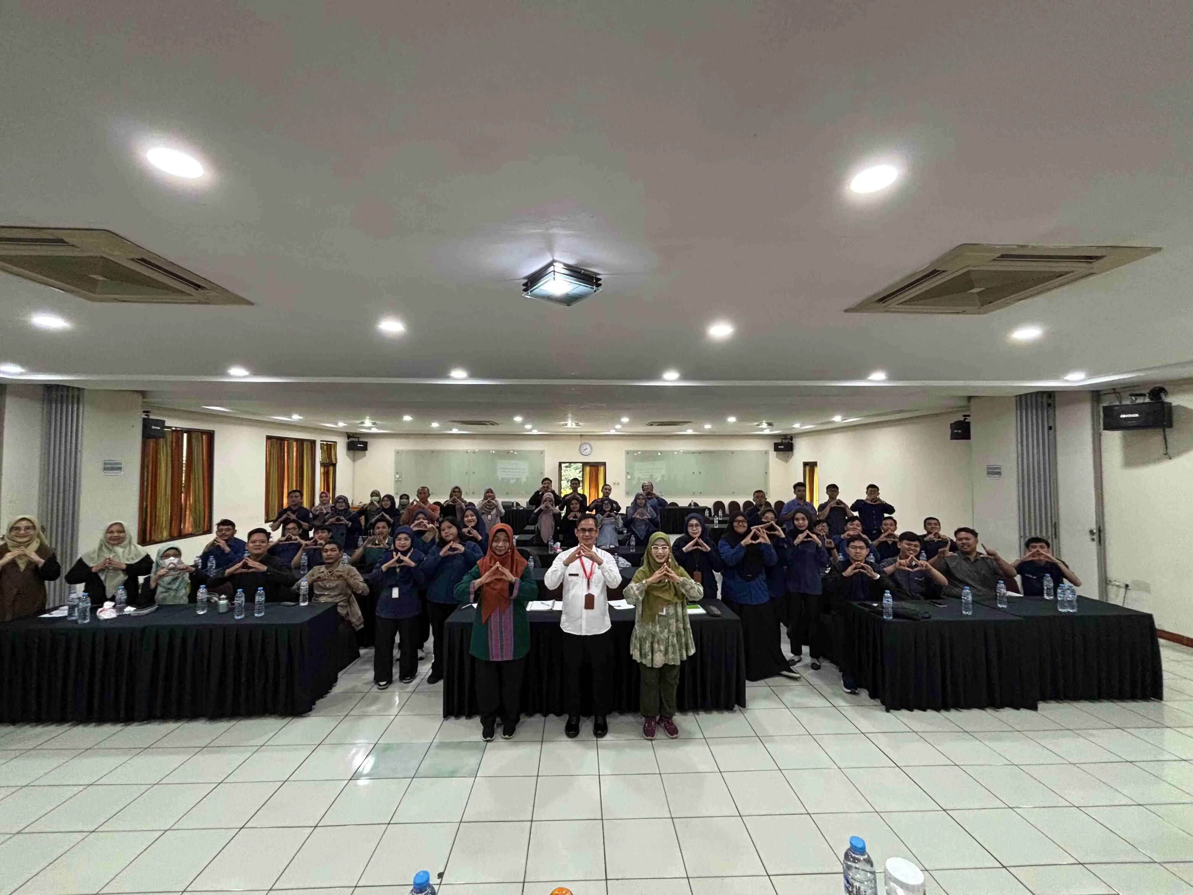 Diskarpus Depok Perkuat Kompetensi Tenaga Non ASN dalam Pengelolaan Arsip