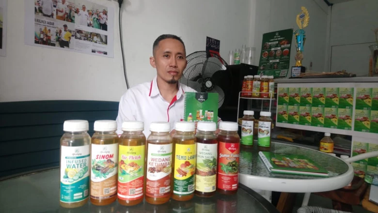 Kelompok UKM Belimbing Gagas Pasar Herbal Depok