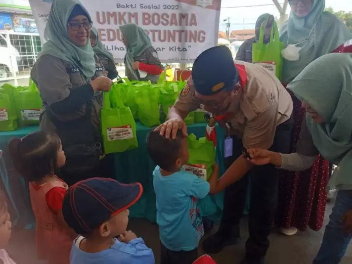 Bantu Tekan Stunting, Komunitas UMKM Bojongsari Salurkan 460 Paket Makanan Sehat