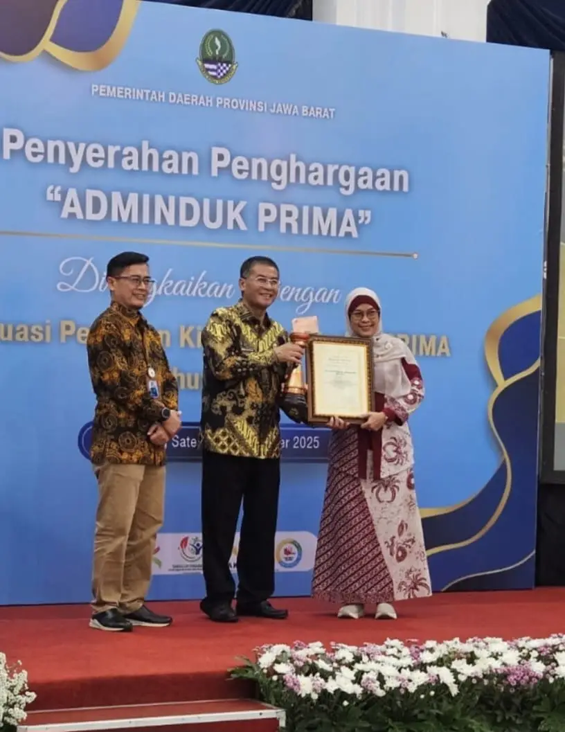 Pertahankan Prestasi, Disdukcapil Depok Kembali Raih Penghargaan ADMINDUK PRIMA 2025