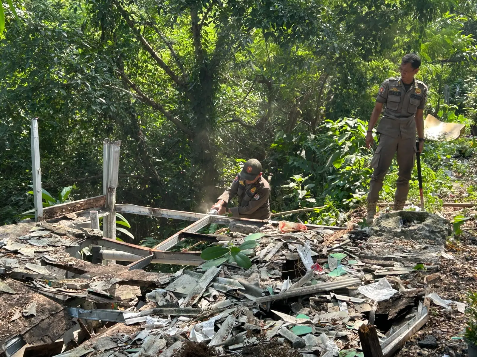 Kembalikan Fungsi Sempadan Jalan, Satpol PP Jabar Apresiasi Langkah Tegas Pemkot Depok