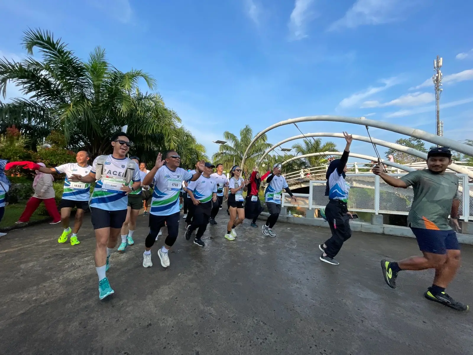 Semarak Asasta Fun Run 2025, Wali Kota Depok Lari Bersama Ribuan Warga