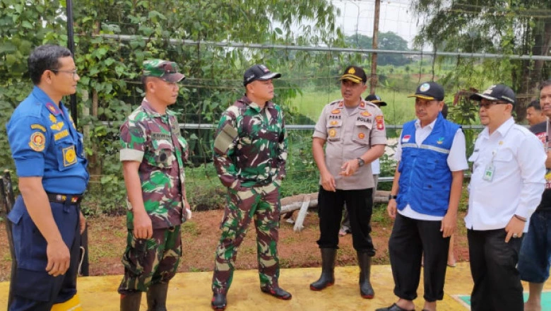 15 Personel Kodim Depok Diterjunkan Evakuasi Korban Banjir di Pontir