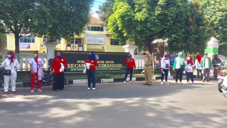 Peringati Hari AIDS Sedunia, Kecamatan Cimanggis Bersama WPA Bagi-bagi Masker