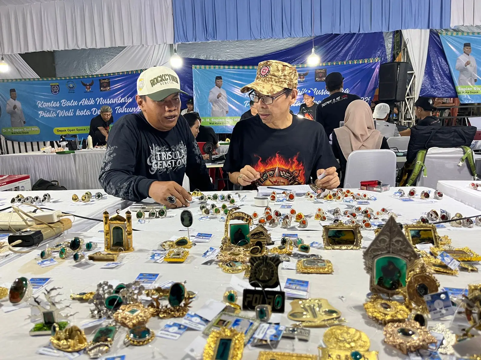 Sukses Digelar, Kontes Batu Akik Nusantara Piala Wali Kota Depok Tembus 4 Ribu Peserta