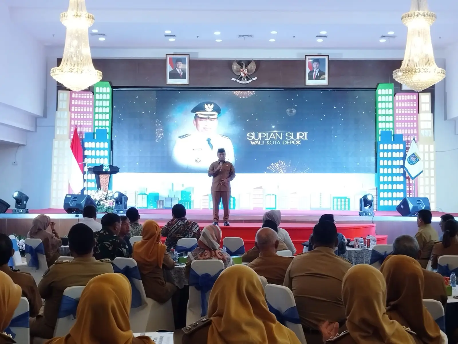 Serahkan Sejumlah Penghargaan Pajak, Wali Kota Depok: Apresiasi untuk Masyarakat