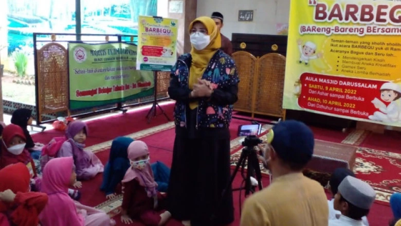 Ketua TP-PKK Bagikan Kisah Inspiratif dalam Pesantren Ramadan Darusalam