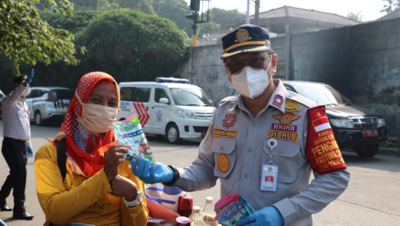 Harhubnas 2021, Dishub Depok Bagikan 1.500 Masker dan 100 Paket Sembako