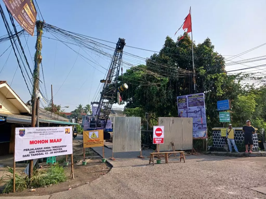 Jalan Krukut Raya Direkonstruksi, Rampung 15 Desember 2023