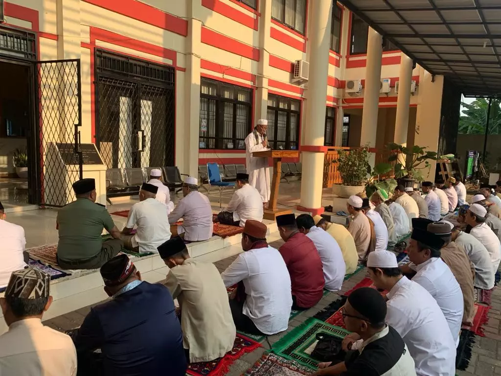 Kemarau Panjang, Kecamatan Cilodong Bersama Warga Gelar Salat Istisqa