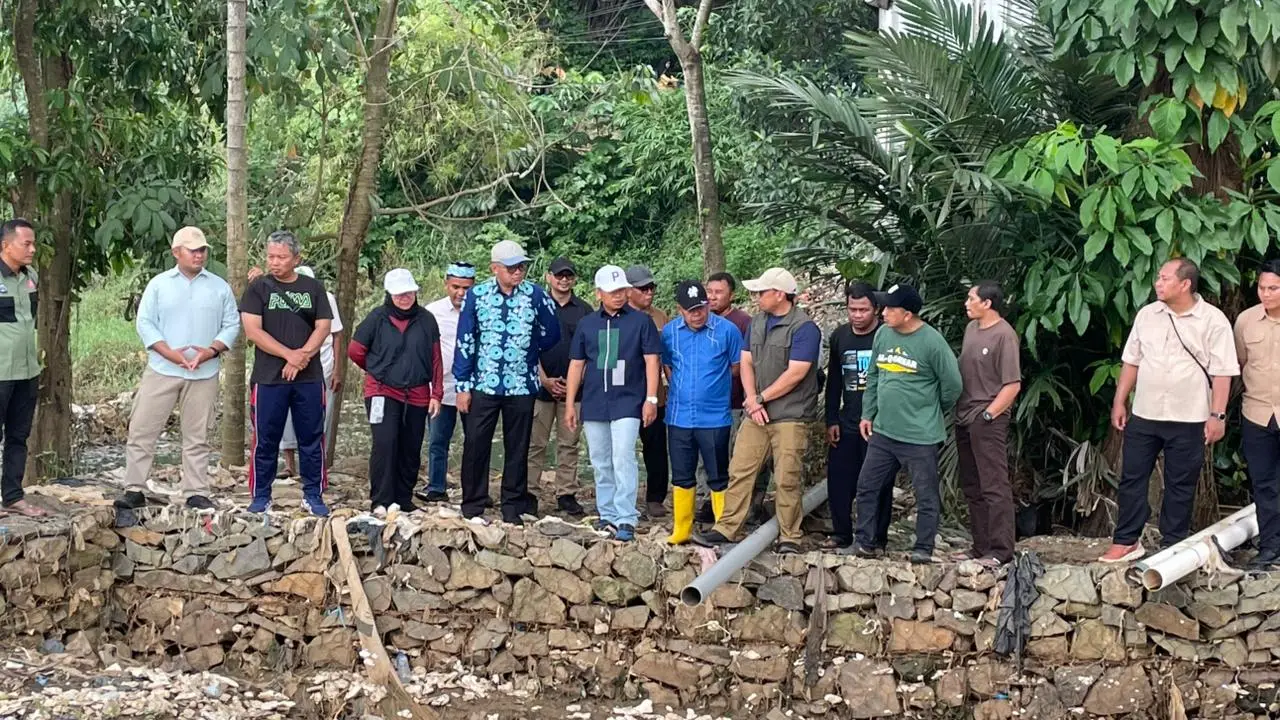 Wali Kota Depok Gerak Cepat Benahi Jembatan Jago, Kali Langsung Dikeruk