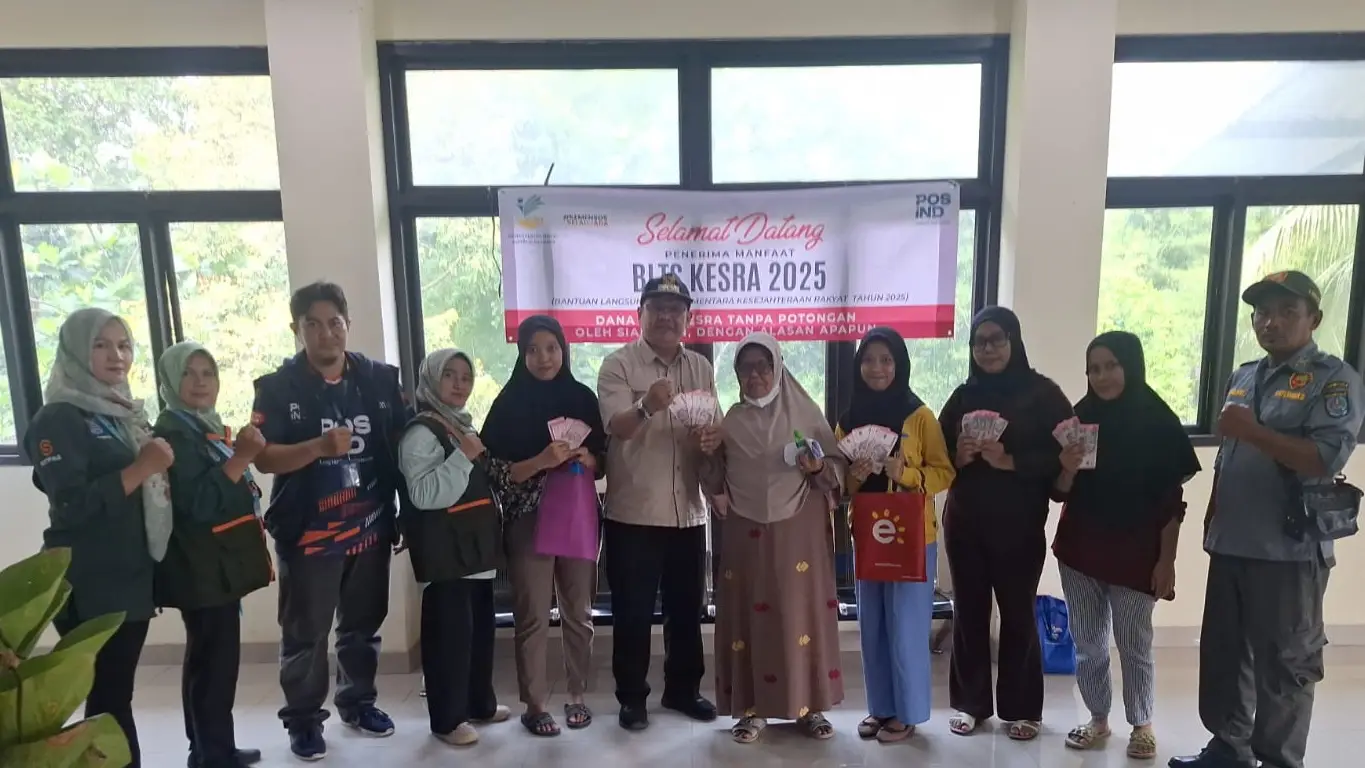860 Warga Cimpaeun Terima BLTS, Lurah Pastikan Tidak Ada Potongan