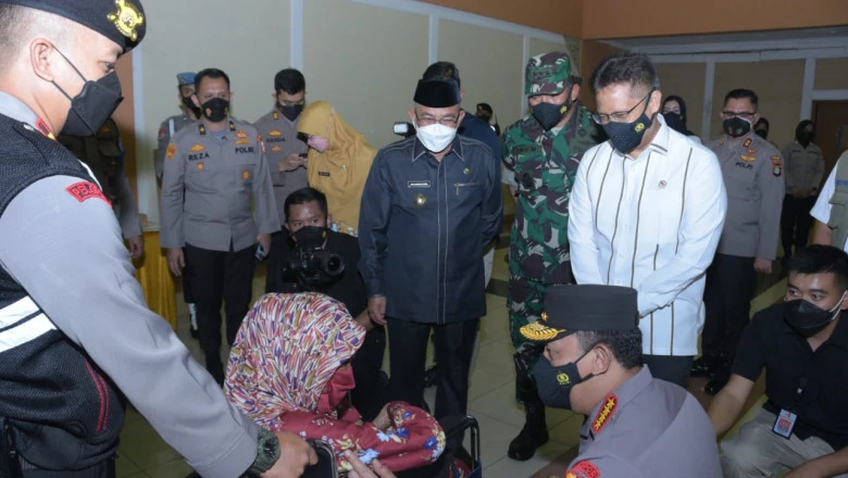 Tinjau Vaksinasi Booster di Depok, Ini Pesan Kapolri