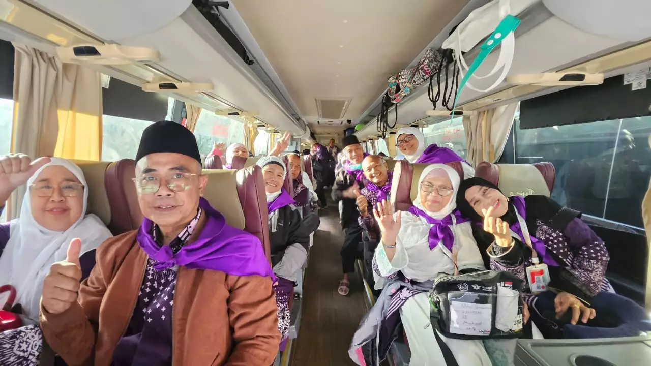 431 Jamaah Haji Asal Depok Kembali ke Tanah Air dengan Selamat