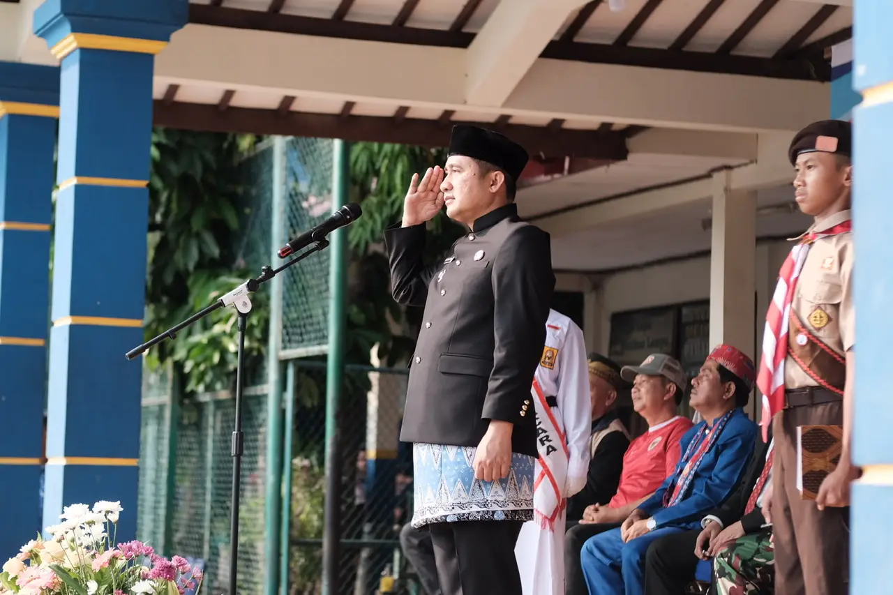 Wakil Wali Kota Depok Jadi Inspektur Upacara Peringatan Hardiknas 2025