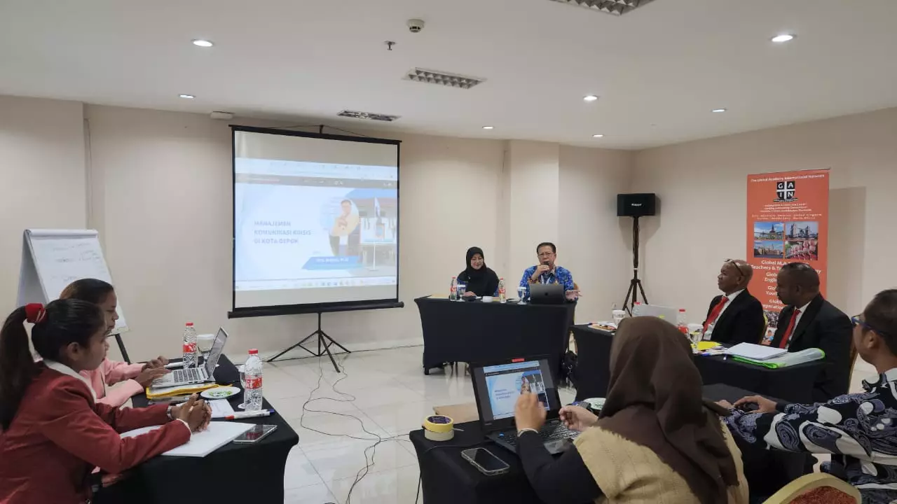 Jadi Narasumber Studi Banding Timor Leste, Kepala Diskominfo Depok Jelaskan Manajemen Komunikasi Krisis