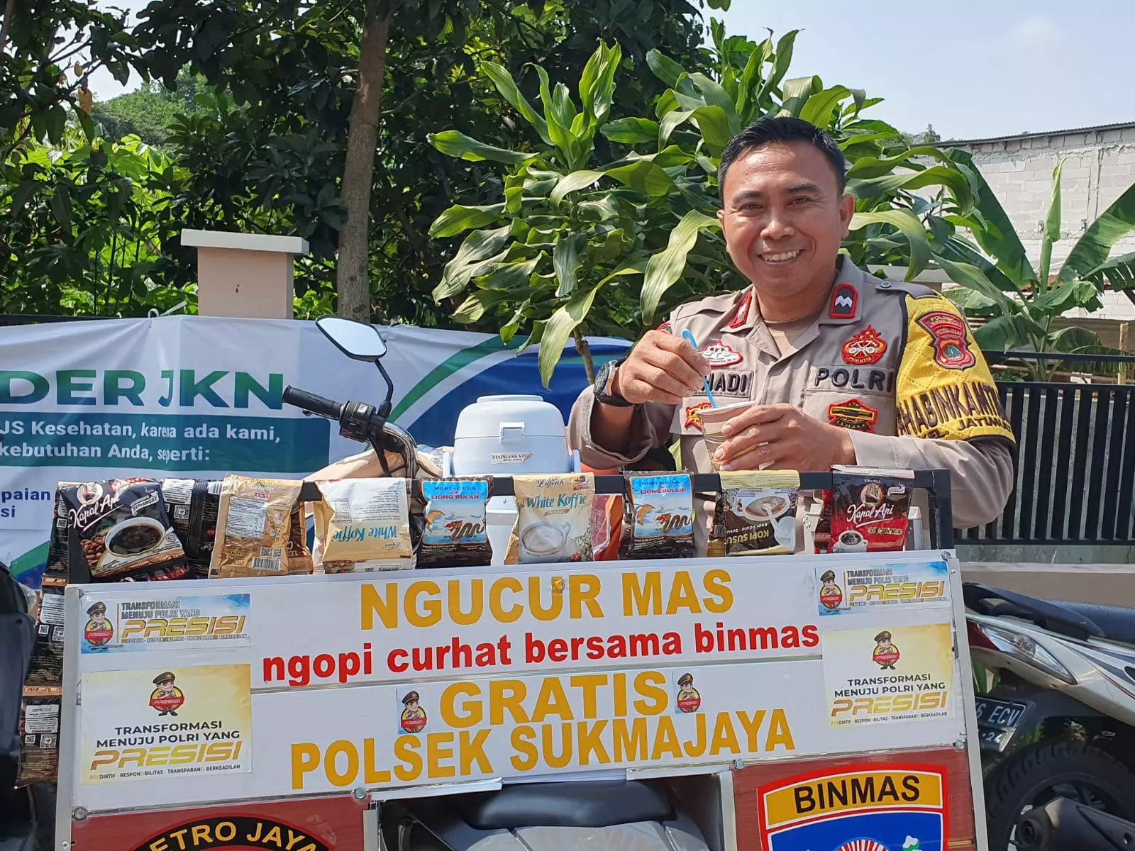 Dengarkan Curhatan dan Keluhan Warga, Aipda Mohadi Gagas Program 'Ngucur Mas'