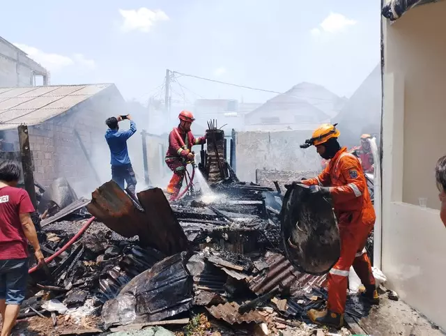 Sepanjang Juli hingga September, Damkar Berhasil Atasi 97 Kejadian Kebakaran di Depok
