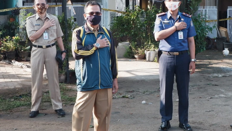 Tujuh Kepala Keluarga Korban Kebakaran Terima Bantuan Logistik dari Dinsos Depok