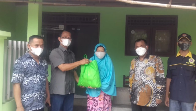 ASN Kalimulya Salurkan 18 Paket Bantuan Program D'SabR