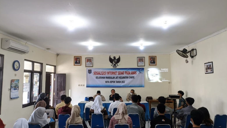 Kelurahan Pangkalan Jati Gelar Sosialisasi Internet Sehat Bagi Anak