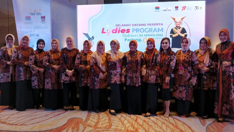 Ikuti Acara Ladies Program Apeksi, Bunda Elly: Harus Bisa Mendukung Peran Suami dalam Pencapain Tugas