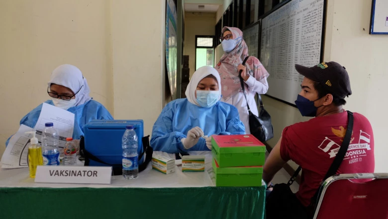 Gebyar Vaksinasi Kecamatan Tapos Berlanjut