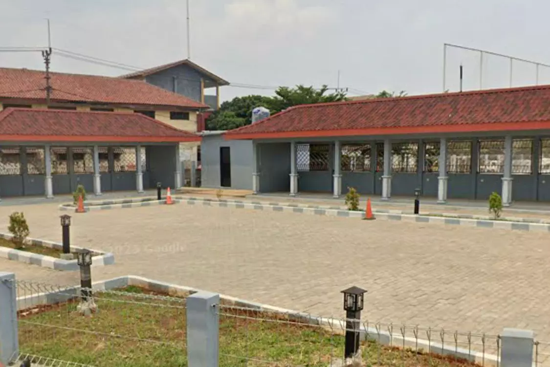 Kios UMKM di Lapangan Jembatan Serong Mulai Terisi Awal Juni