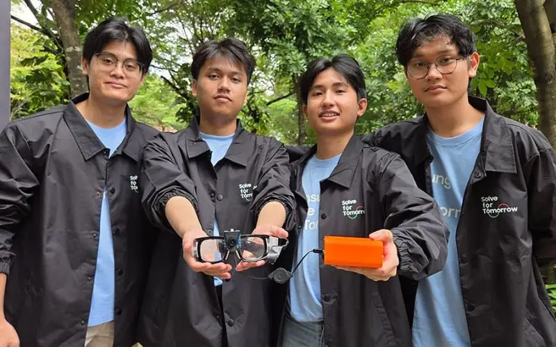 Bikin Takjub Dunia! Mahasiswa UI Ciptakan RunSight, Kacamata Berbasis Ai