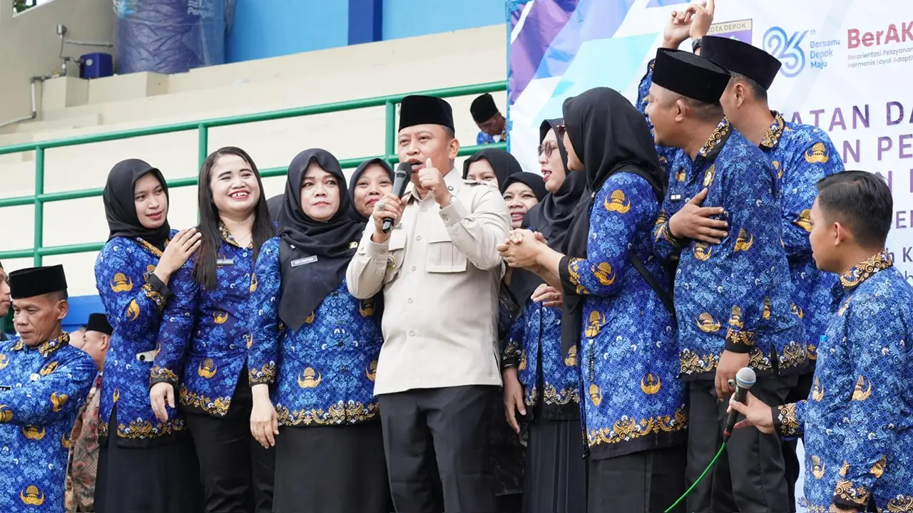 Serahkan SK PPPK Paruh Waktu, Wali Kota Depok: Syukuri Apa Pun Posisi Hari Ini