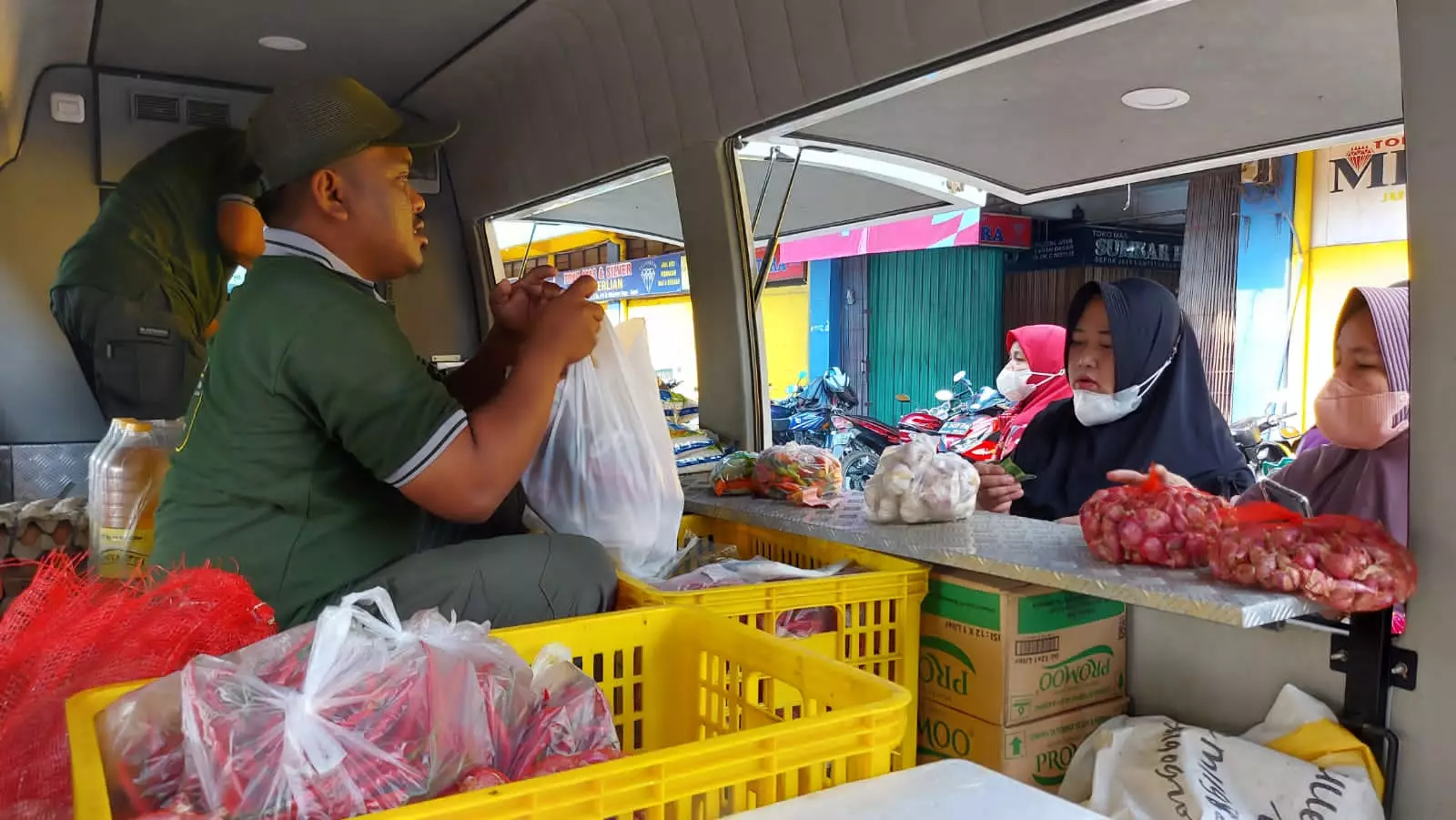 Gelar Pangan Murah Tuai Respons Positif dari Warga