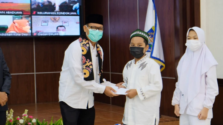 Pemkot Depok Beri Santunan Kepada 1.443 Anak Yatim