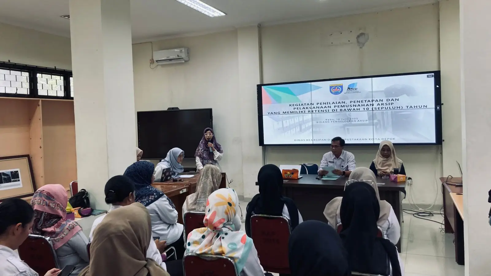 Diskarpus Depok Sosialisasikan Pengelolaan dan Pemusnahan Arsip kepada Perangkat Daerah