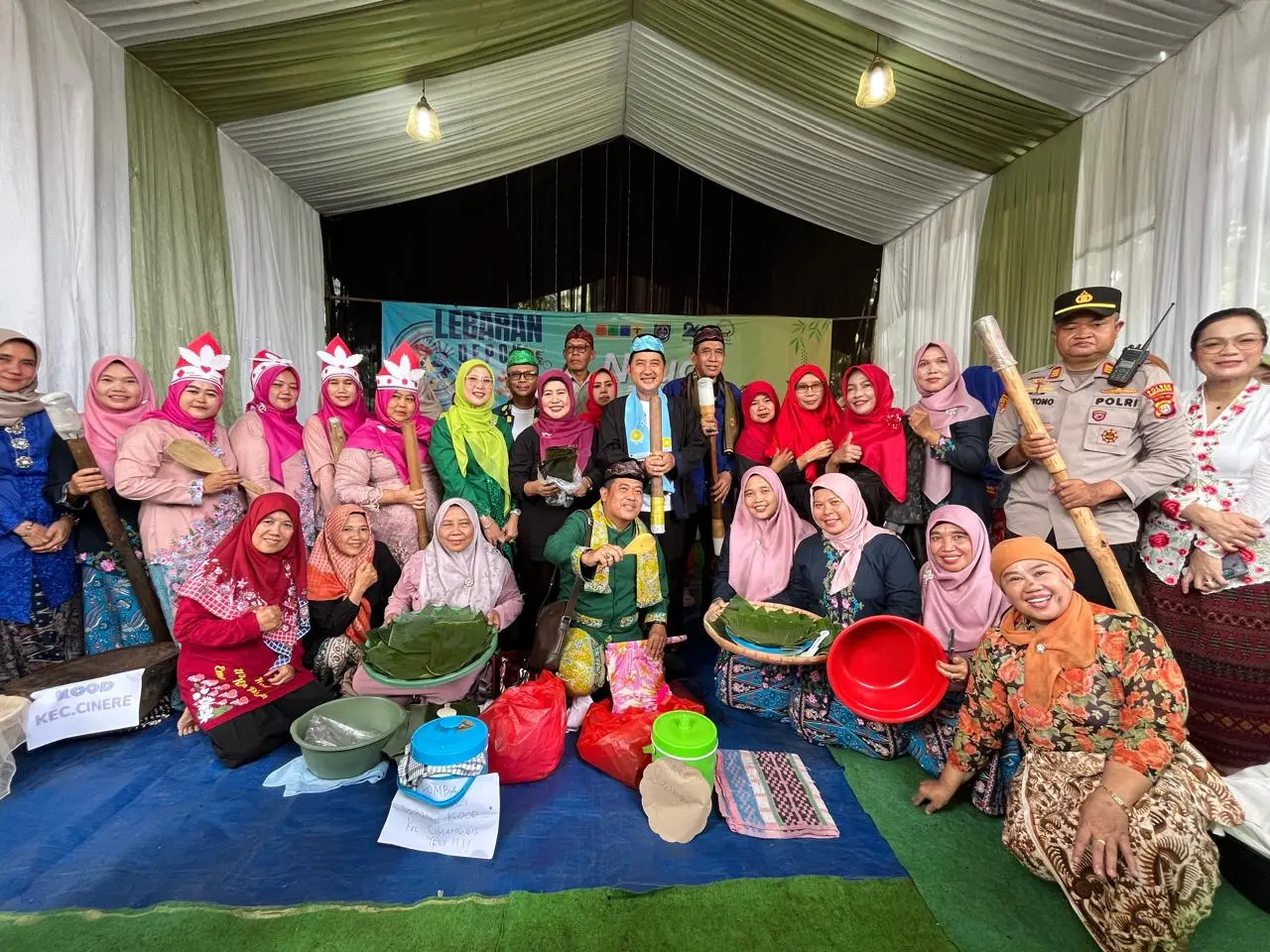 Mengenal Nyuci Perabotan, Numbuk Uli dan Nganyam Ketupat Tradisi Orang Depok Tempo Dulu