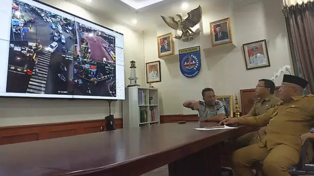 Wali Kota Depok Pantau Lalu Lintas Kota Lewat 125 CCTV