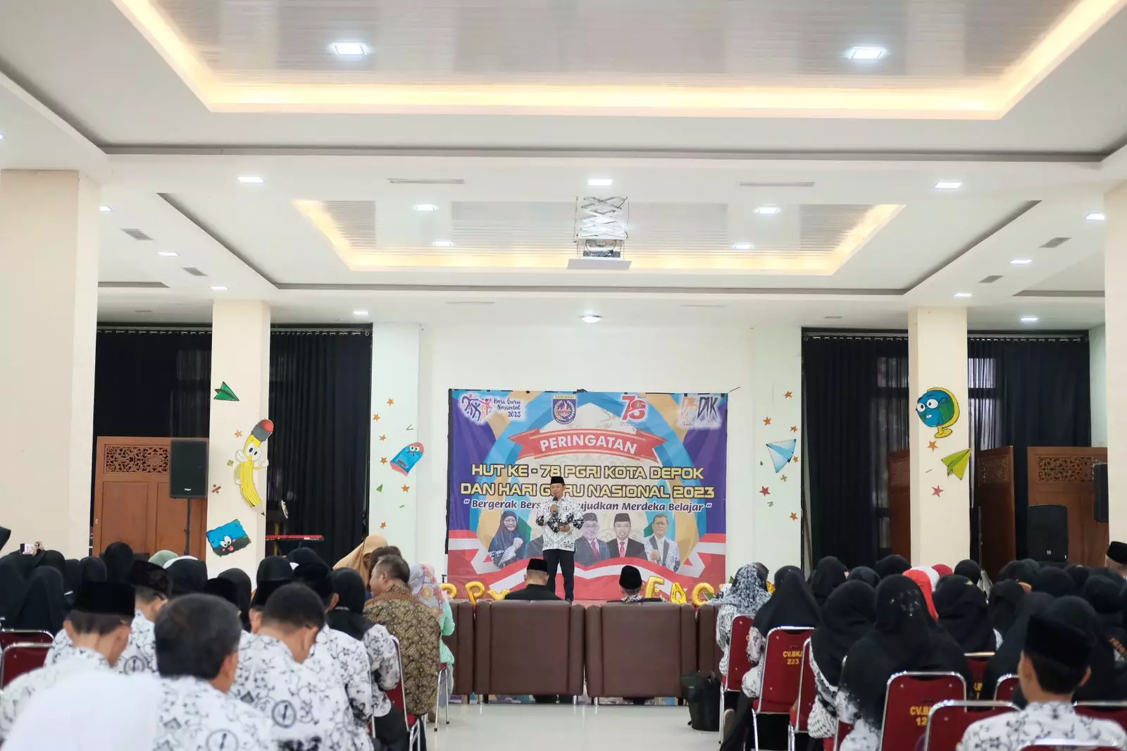 Sarasehan HUT PGRI dan HGN Tingkat Kota Depok Libatkan 450 Tenaga Pendidik