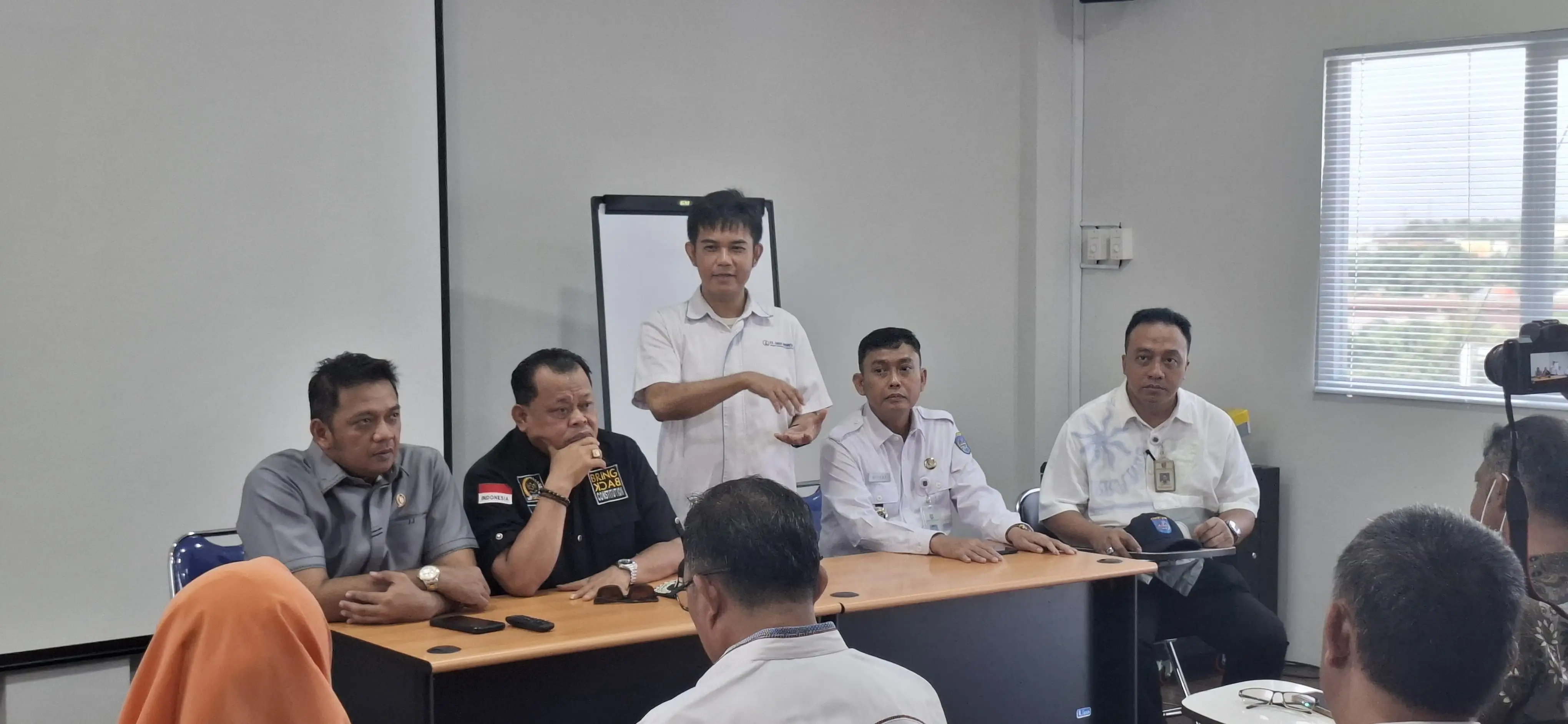 Camat Sukmajaya Kawal Perbaikan Dugaan Pencemaran Air Oleh PT Indofermex