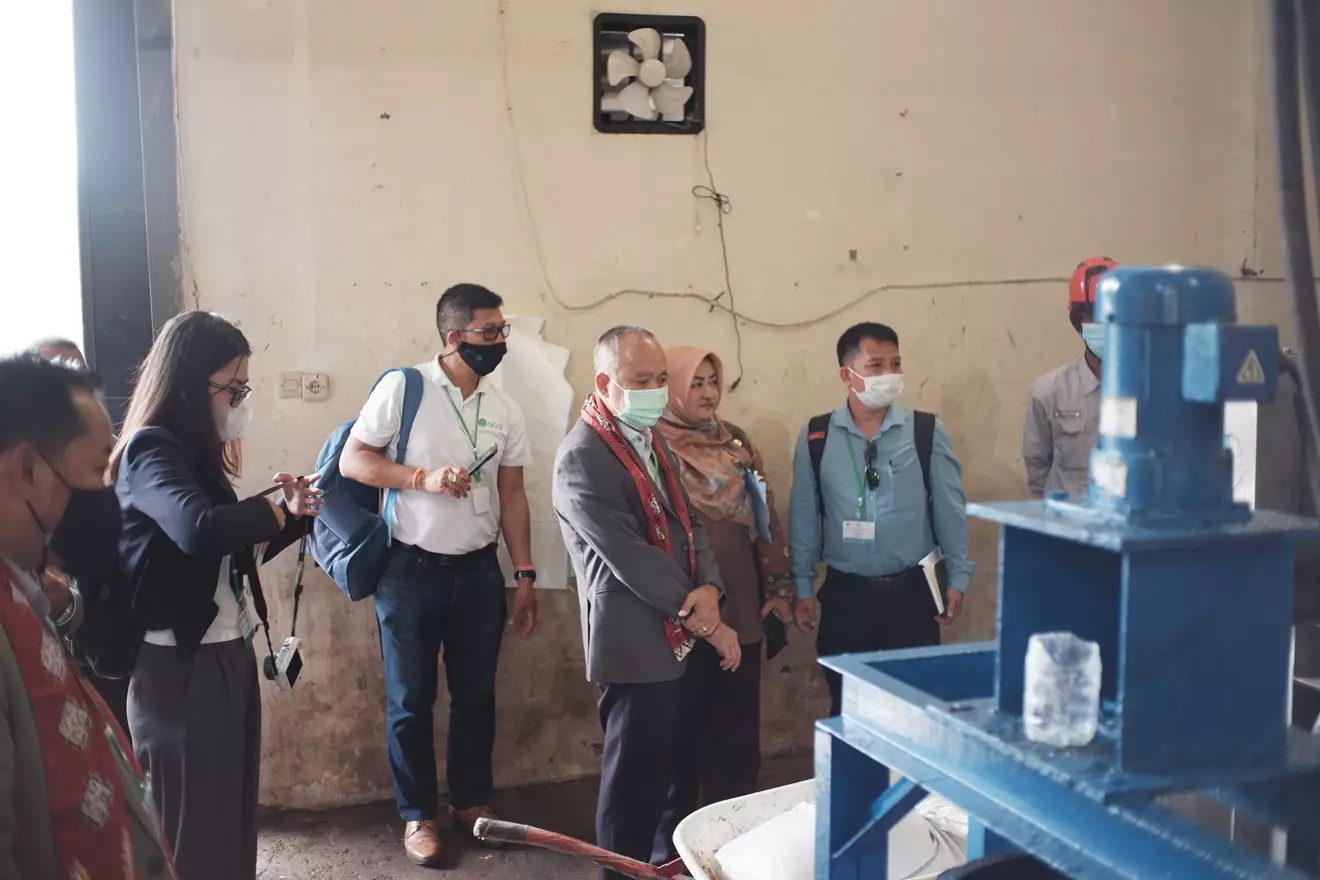 Delegasi Negara Laos dan FSMA Kunjungi UPT IPLT Depok