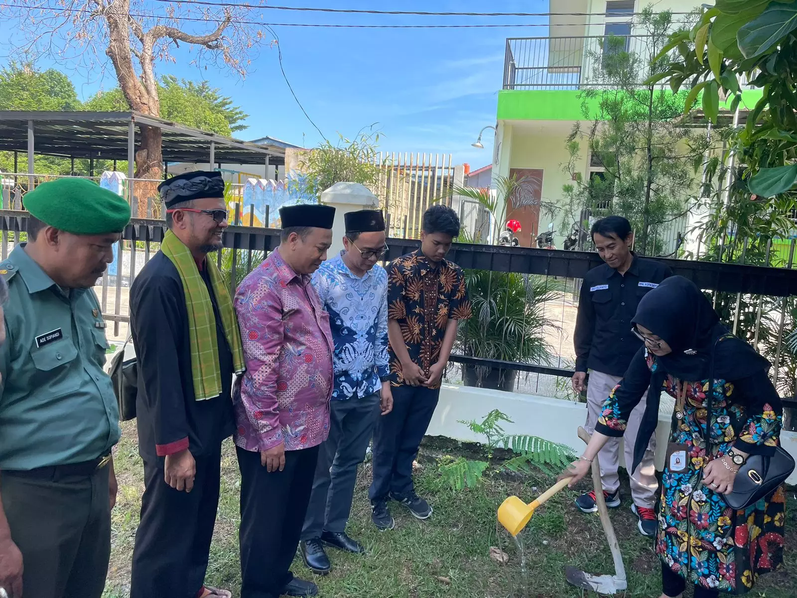 KPU Provinsi Ungkap Makna Penanaman Pohon Usai Pelantikan KPPS Serentak