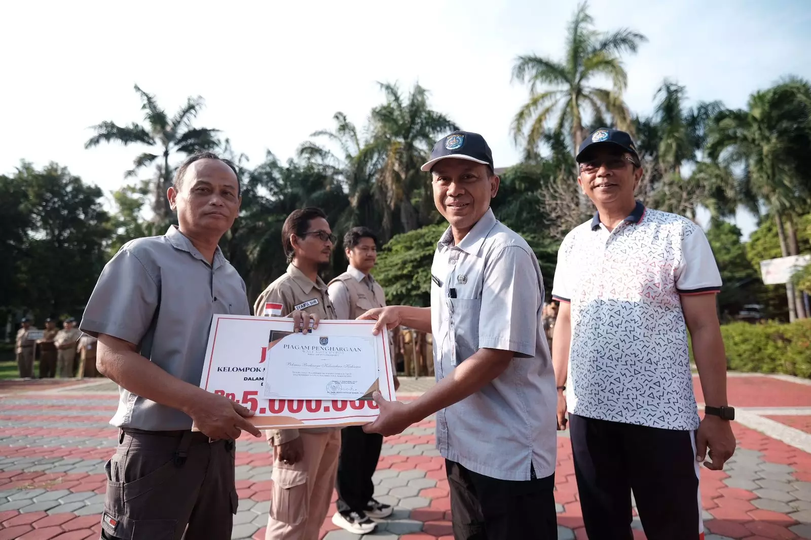Pokmas Kukusan Raih Penghargaan Terbaik I Pelaksana Swakelola
