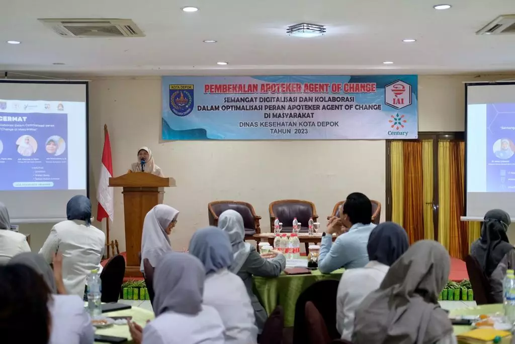 Tingkatkan Kemampuan, Puluhan Apoteker di Depok Dapat Pembekalan Agent Of Chance