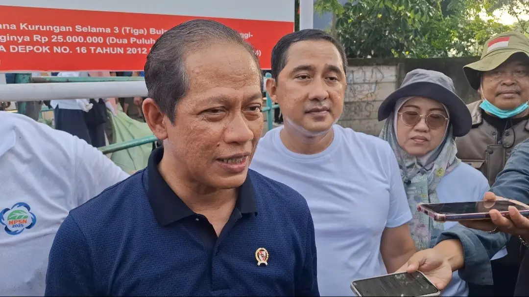 Wujudkan Sungai Cipinang Bersih, Menteri LH Resmikan Komunitas Sungai di Depok