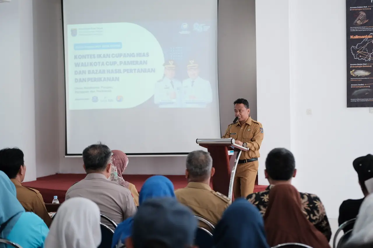 Wali Kota Depok Buka Kontes Ikan Cupang Hias dan Bazar Pertanian