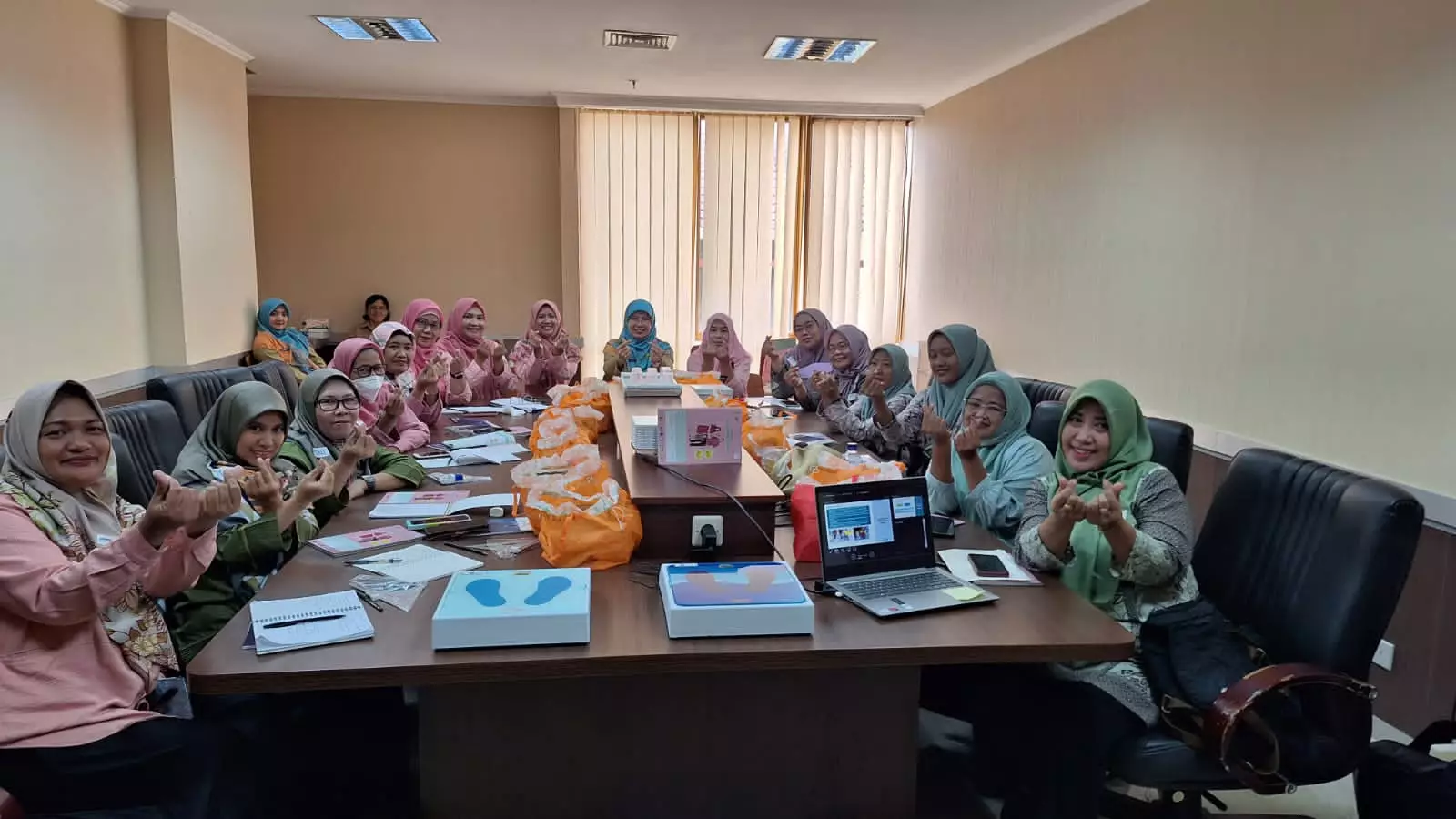 Ratusan Kader Posyandu di Depok Ikut Pelatihan Pemantauan Tumbuh Kembang Balita
