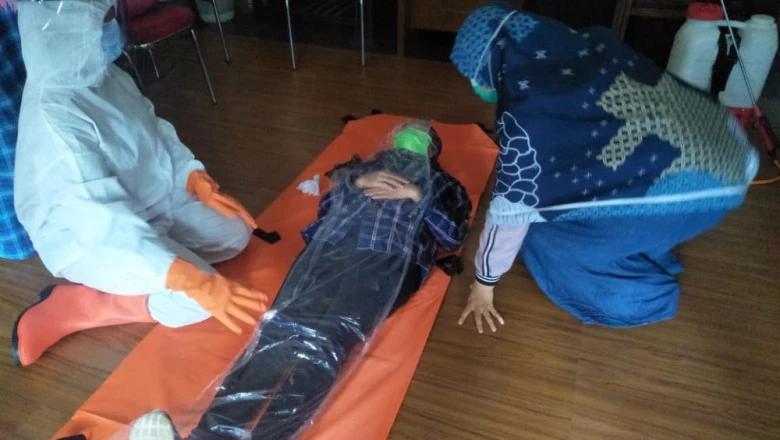Damkar Depok Buka Rekrutmen Relawan Pemulasaraan Jenazah Covid-19   