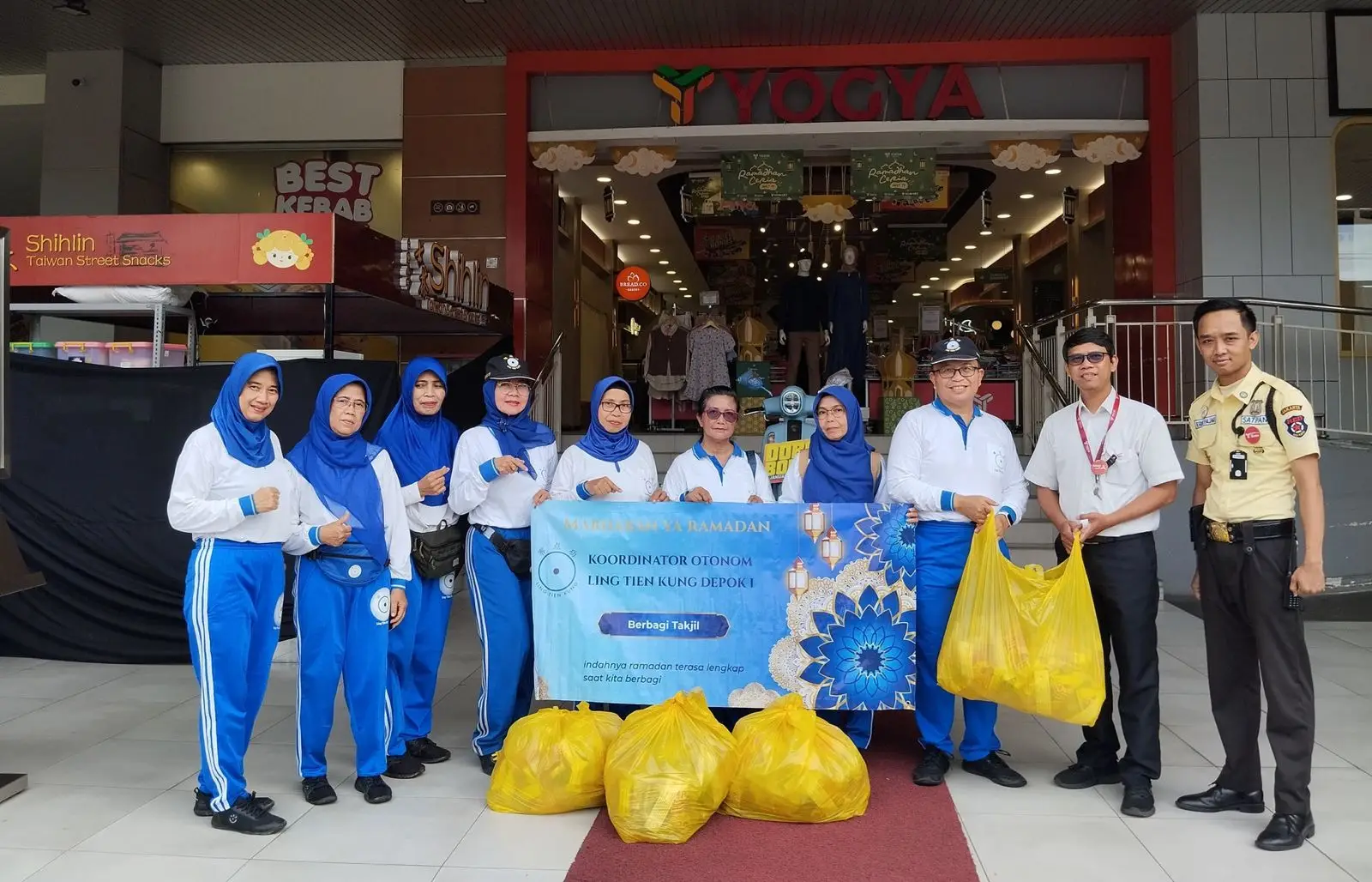 Ling Tien Kung Depok 1 Sebar 1.878 Paket Takjil
