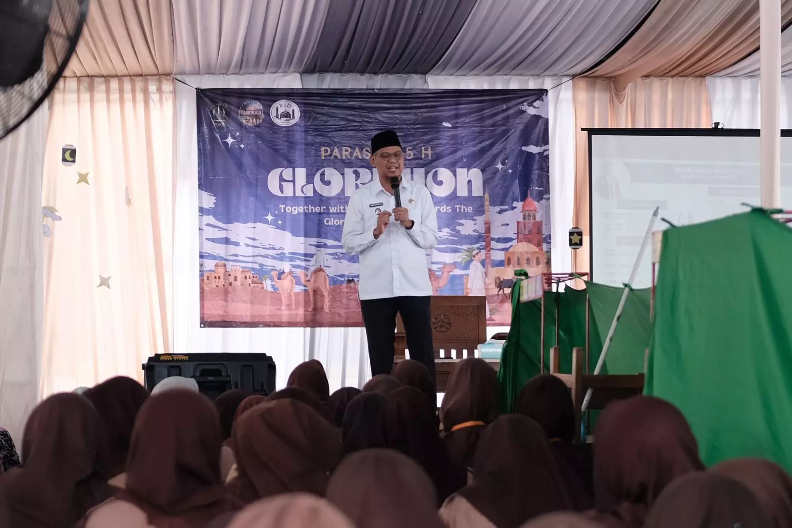 Wakil Wali Kota Motivasi Pelajar SMAN 1 Depok Jadi Pemimpin Bangsa