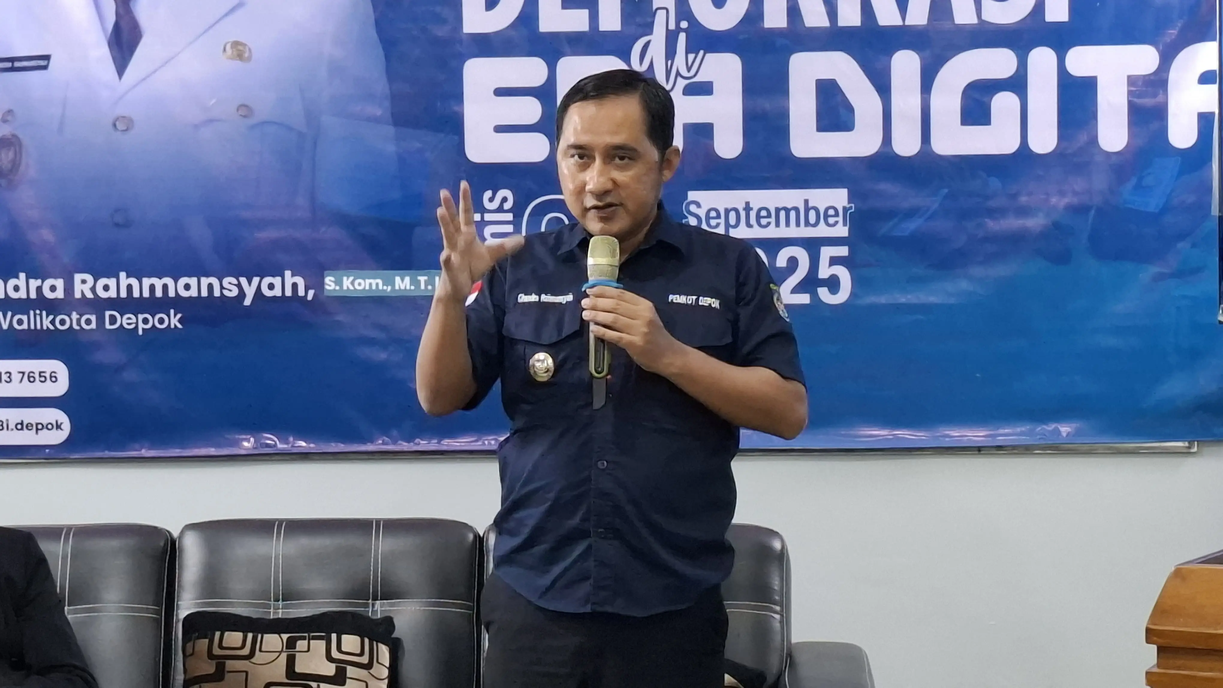 Wawalkot Depok Ingatkan Mahasiswa Politeknik LP3I Jakarta Waspadai Tantangan Demokrasi di Era Digital