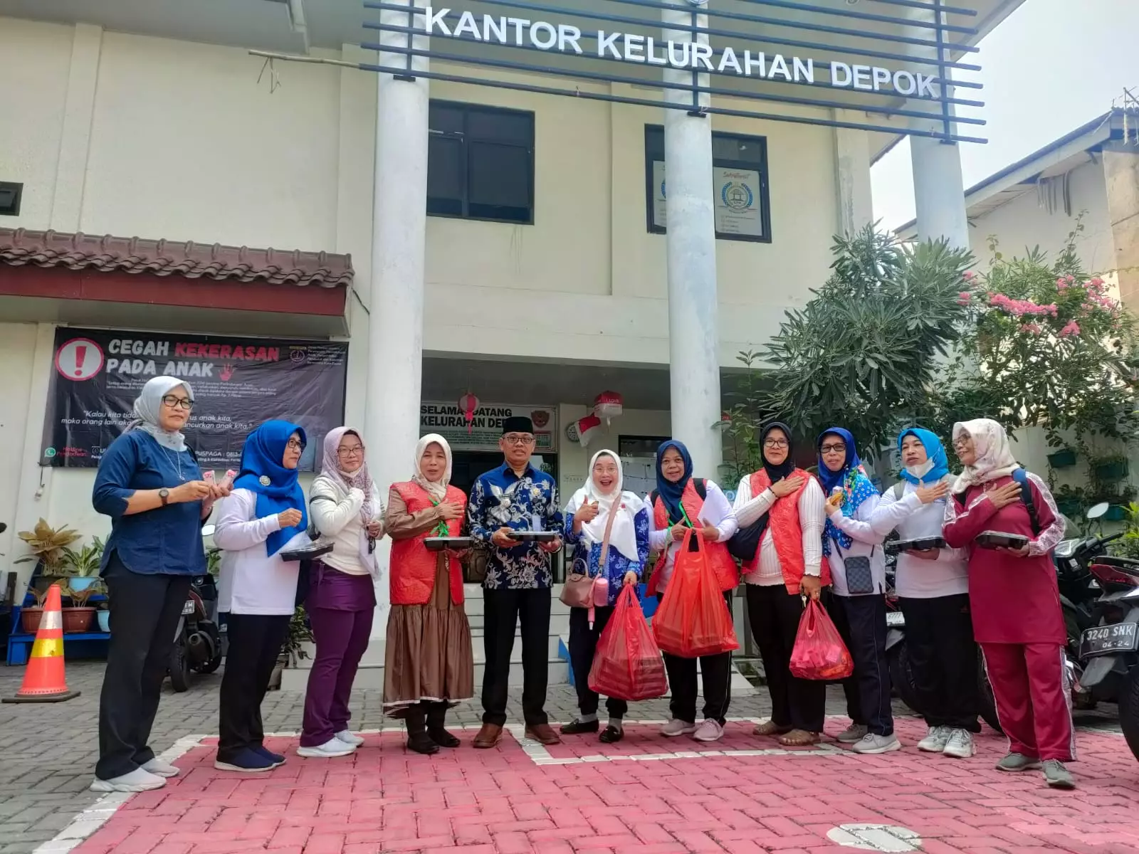 Belasan Balita Stunting di Kelurahan Depok Diberi Makanan Tambahan Bergizi