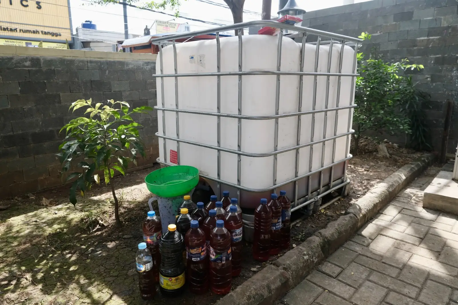 Partisipasi Warga Pontir Tinggi, Minyak Jelantah Tembus 1.600 Liter